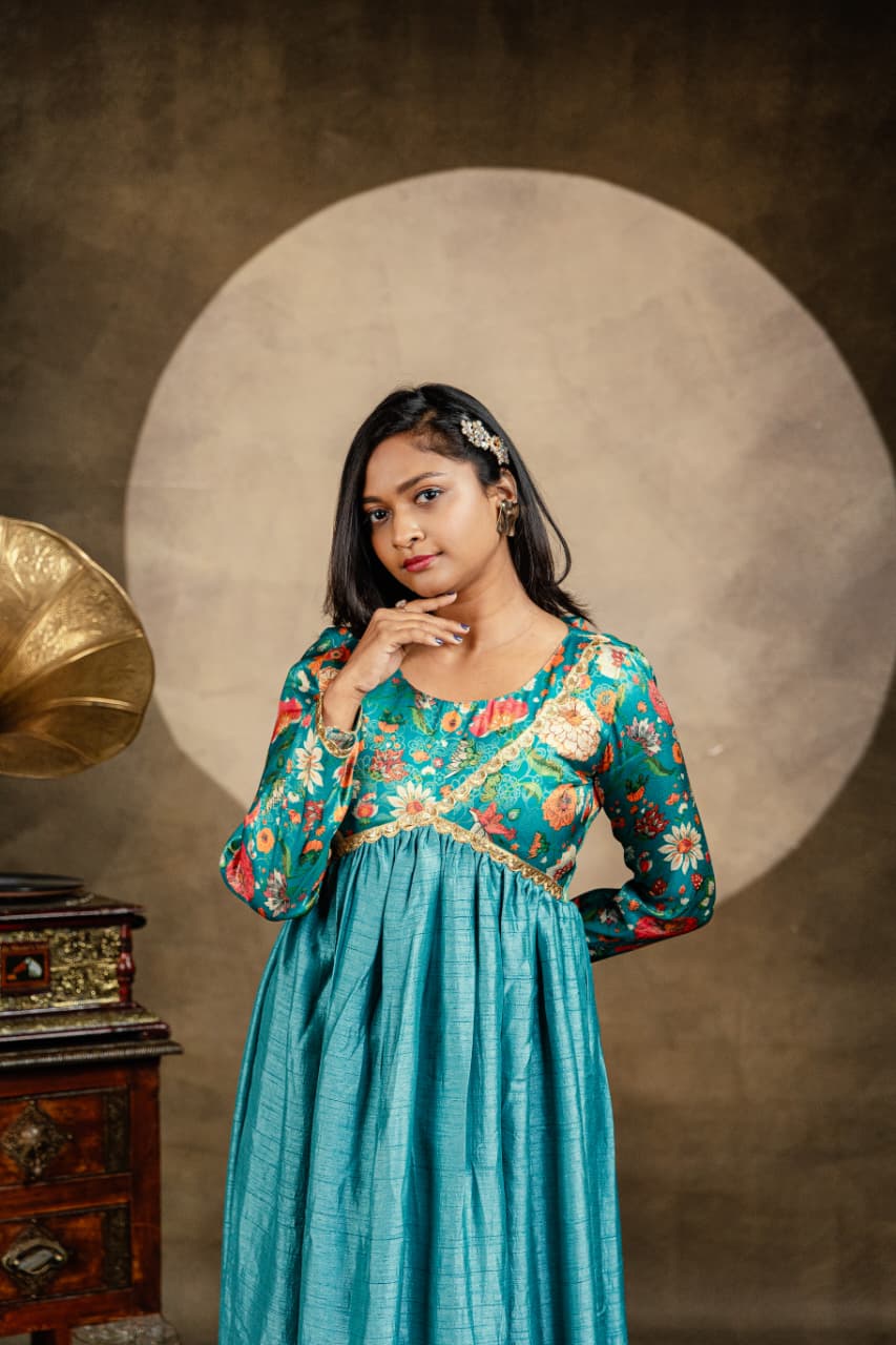 Floral Alia Blue - Image 3